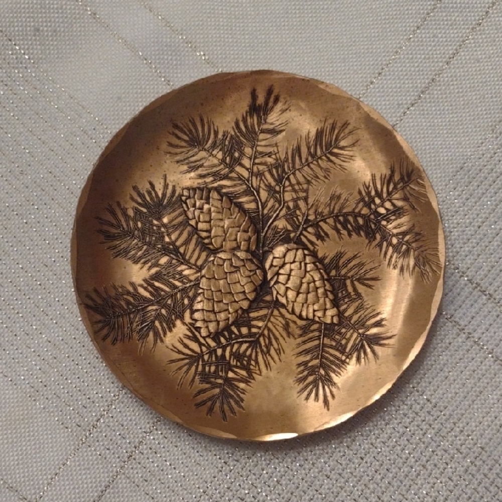 Vintage Bronze Pinecone Coaster Wendell August